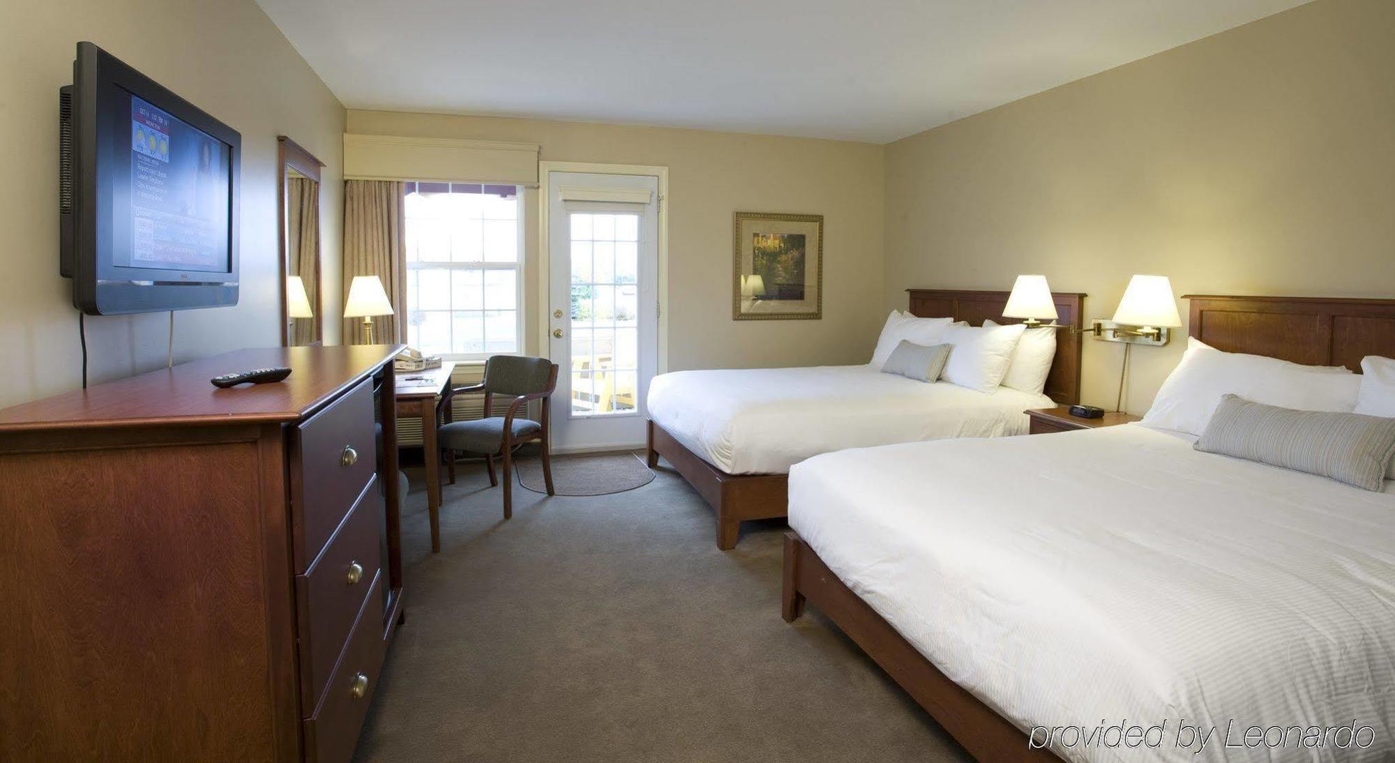 Amsterdam Inn & Suites Moncton Exteriör bild