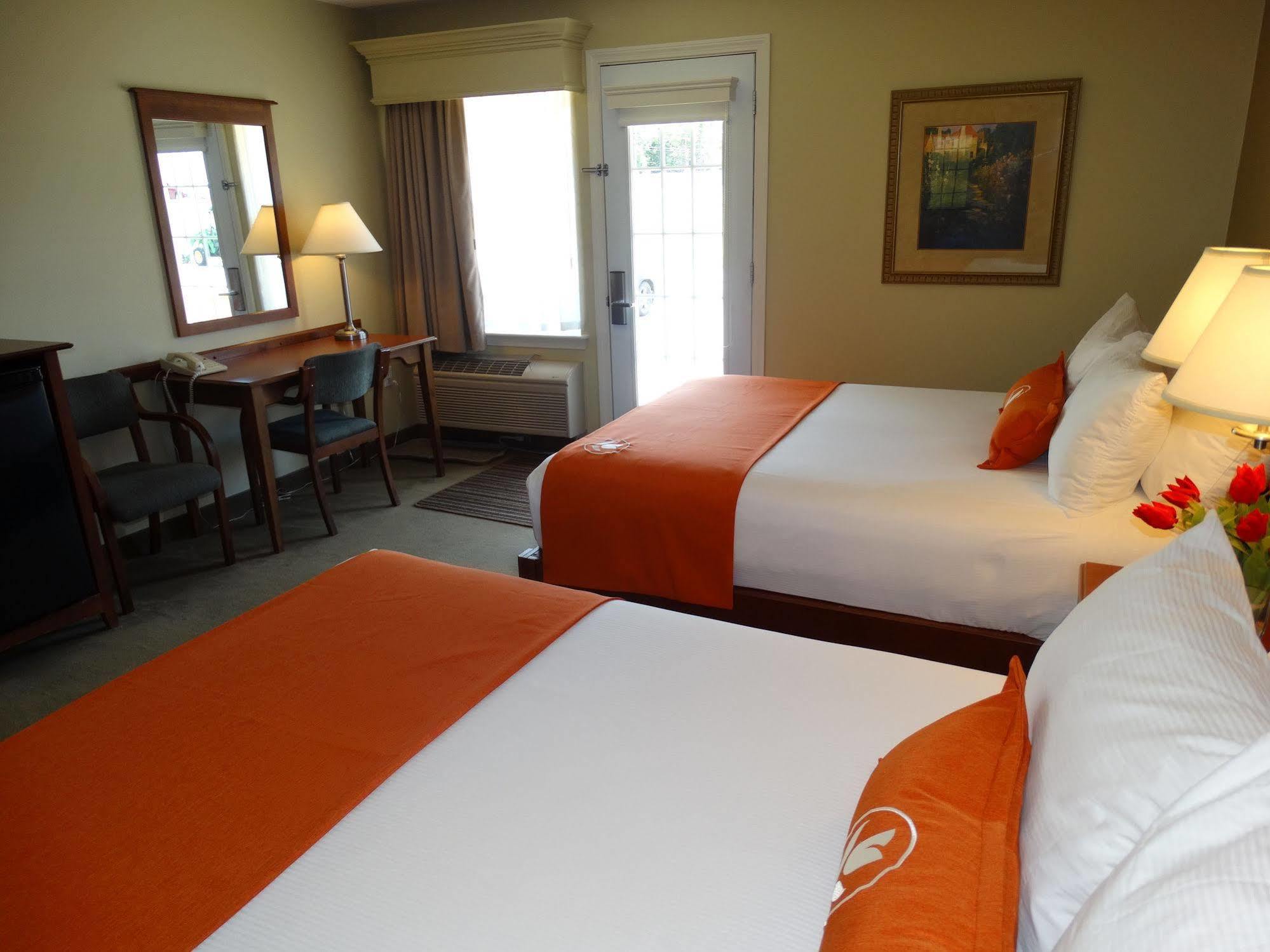 Amsterdam Inn & Suites Moncton Exteriör bild