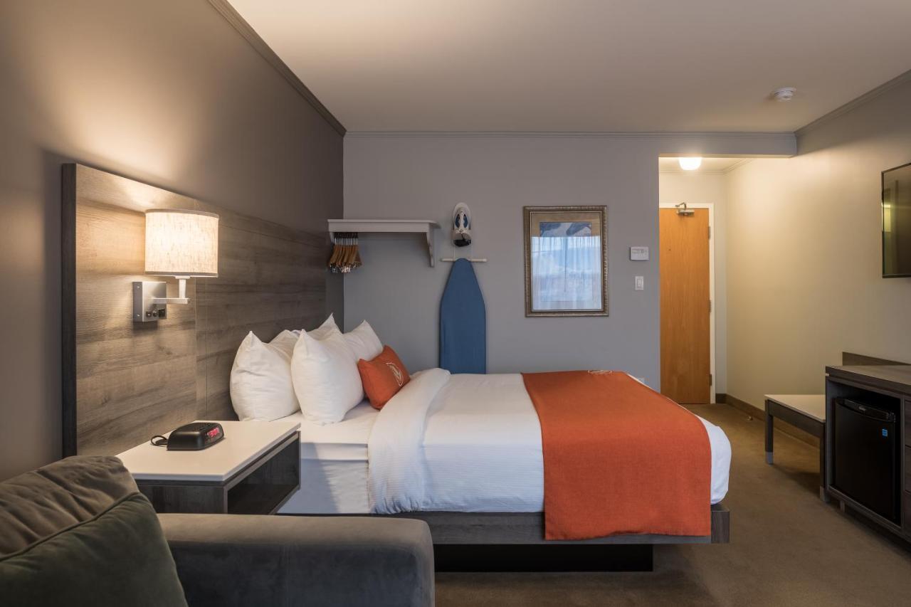 Amsterdam Inn & Suites Moncton Exteriör bild